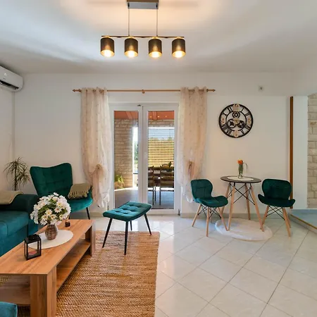 Apartament Viridis Peruški